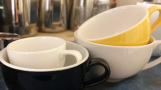 ラテアートに適したカップの選び方